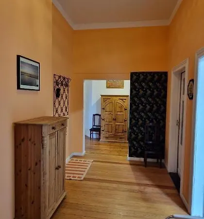 In Апартаменты *